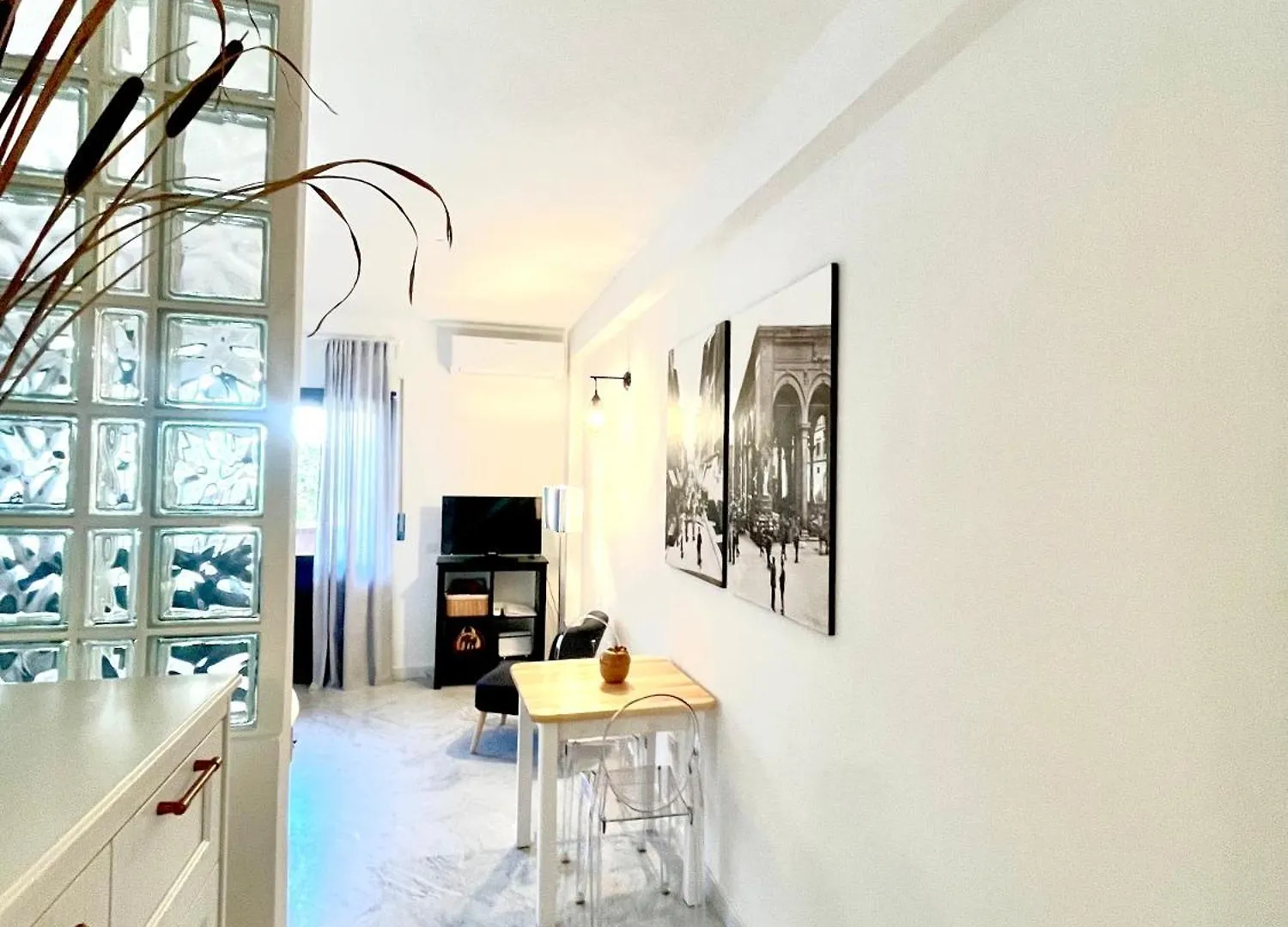 Oltrarno Hideway With Garage Apartment Florence